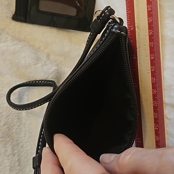 Coach Coldholder and Wristlet - Picture 5 of 6